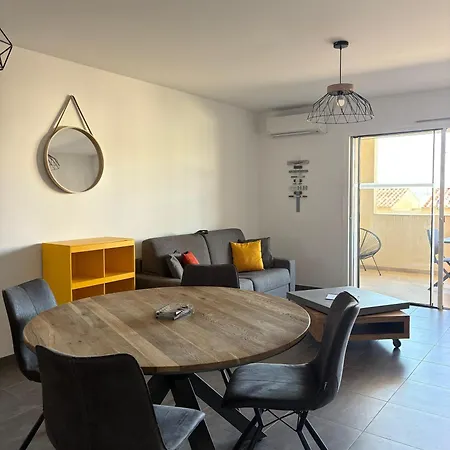 Rossignol Apartment