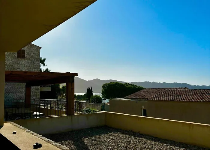 Rossignol * Saint-Florent (Corsica)